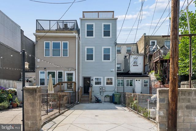 1353 HULL ST, Baltimore, MD 21230