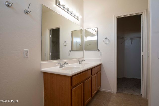 3793 W WAYNE Lane, Anthem, AZ 85086