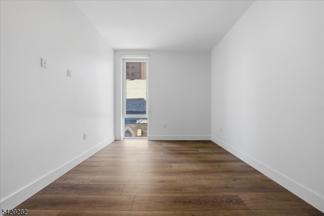 21 Lincoln Park 302, Newark City, NJ 07102