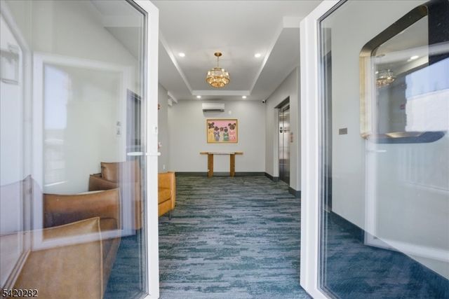 21 Lincoln Park 302, Newark City, NJ 07102