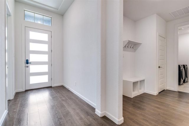 2050 Clearwater Way, Royse City, TX 75189