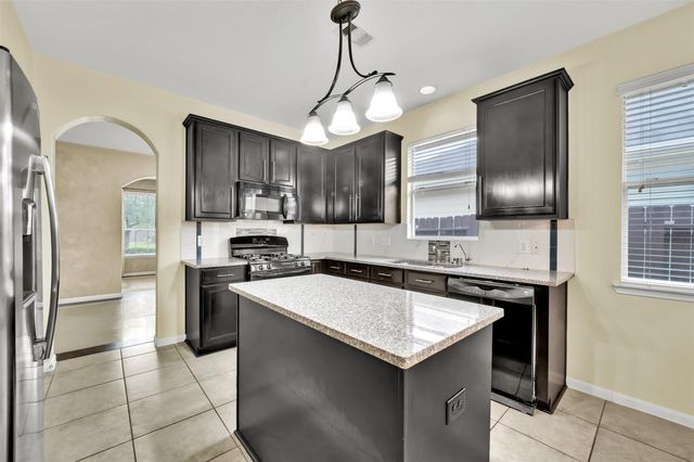 21627 Sierra Long Drive, Richmond, TX 77407