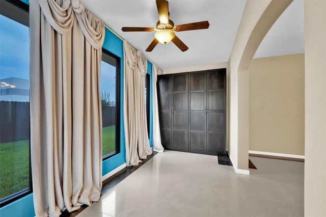 21627 Sierra Long Drive, Richmond, TX 77407