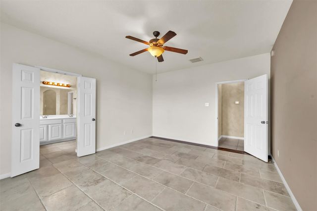 21627 Sierra Long Drive, Richmond, TX 77407