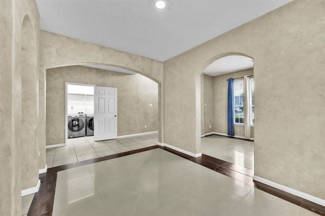 21627 Sierra Long Drive, Richmond, TX 77407