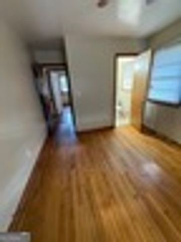 6842 E Sherwood Drive, Riverdale, GA 30274