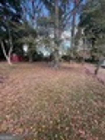 6842 E Sherwood Drive, Riverdale, GA 30274