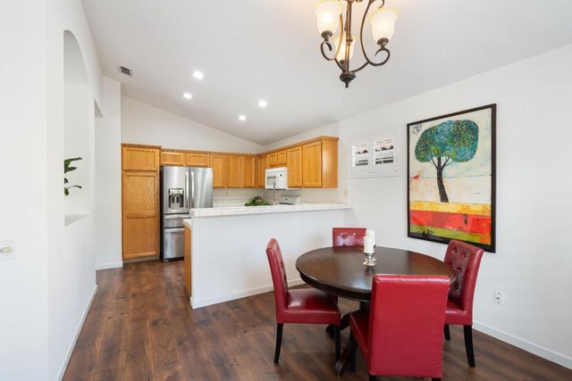 5244 Sugar Pine Loop, Roseville, CA 95747