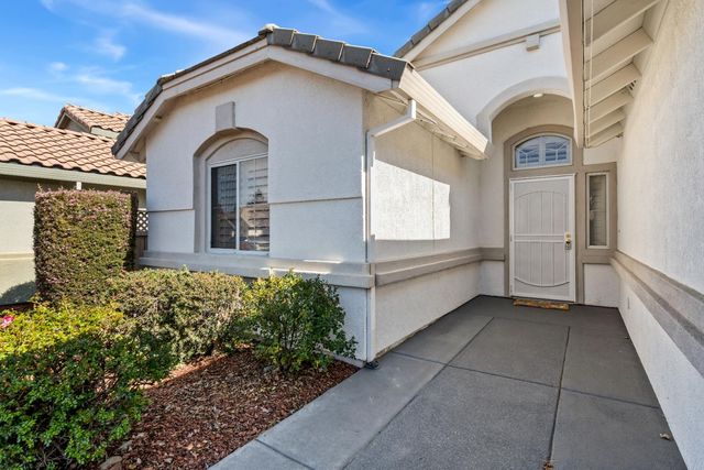 5244 Sugar Pine Loop, Roseville, CA 95747