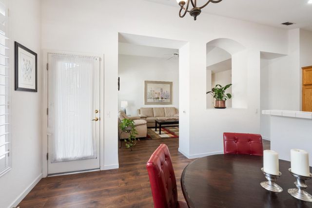 5244 Sugar Pine Loop, Roseville, CA 95747