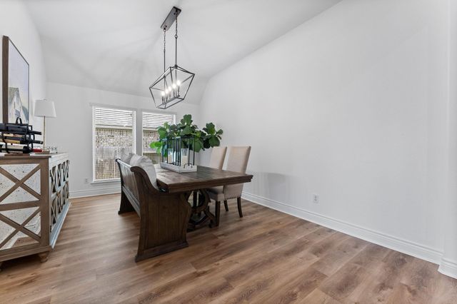 239 Forest Peak Way, Montgomery, TX 77316