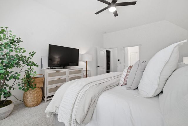 239 Forest Peak Way, Montgomery, TX 77316