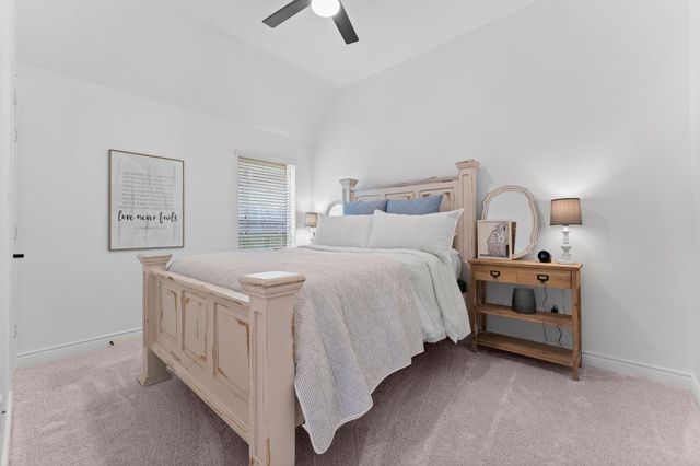 239 Forest Peak Way, Montgomery, TX 77316