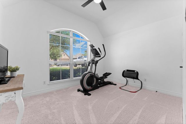 239 Forest Peak Way, Montgomery, TX 77316