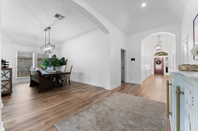 239 Forest Peak Way, Montgomery, TX 77316