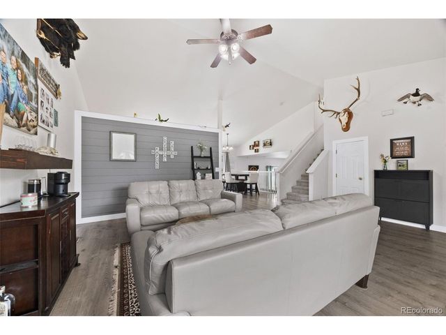 9632 Bramwood St, Longmont, CO 80504
