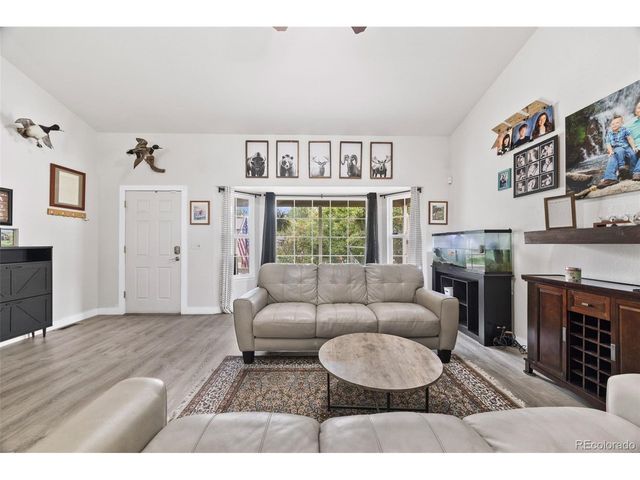 9632 Bramwood St, Longmont, CO 80504