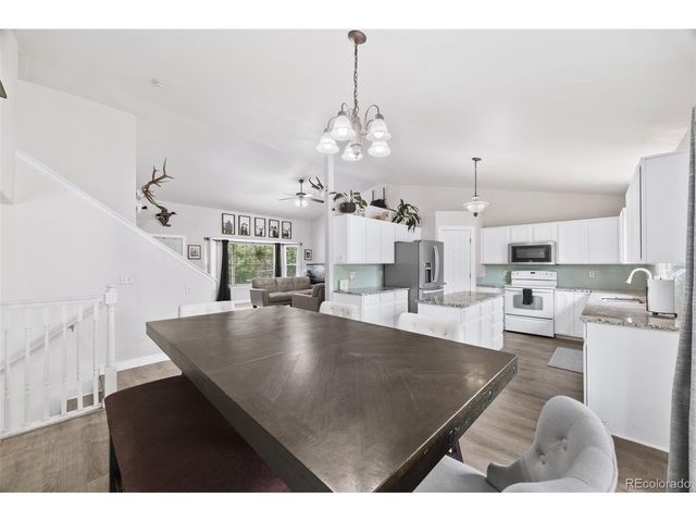 9632 Bramwood St, Longmont, CO 80504