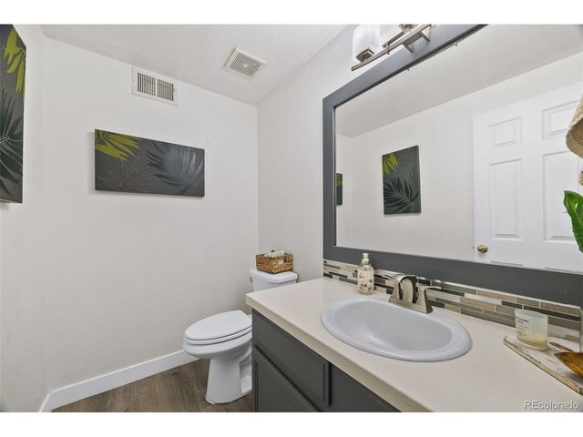 9632 Bramwood St, Longmont, CO 80504