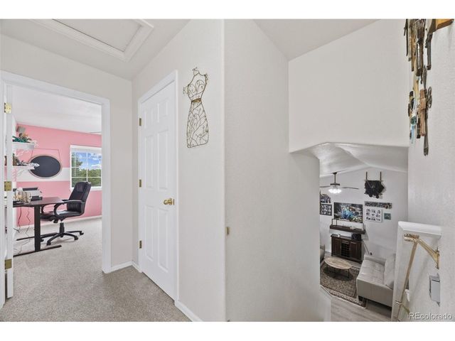 9632 Bramwood St, Longmont, CO 80504