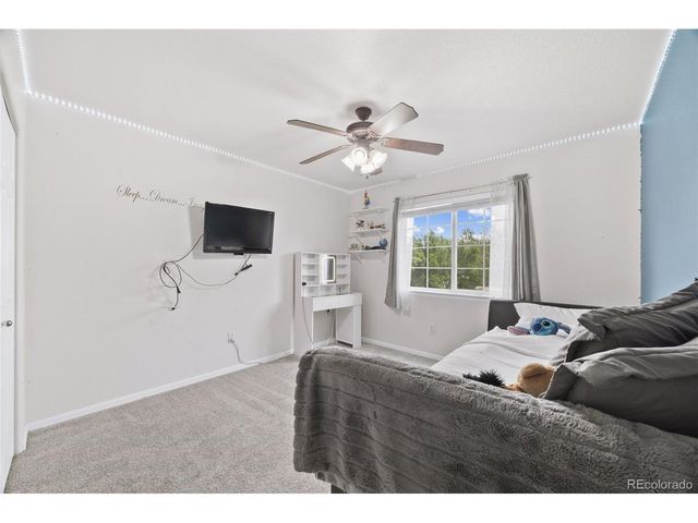 9632 Bramwood St, Longmont, CO 80504