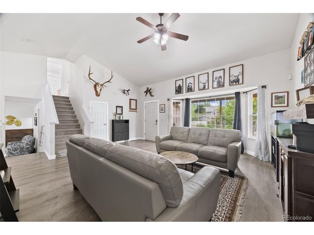 9632 Bramwood St, Longmont, CO 80504