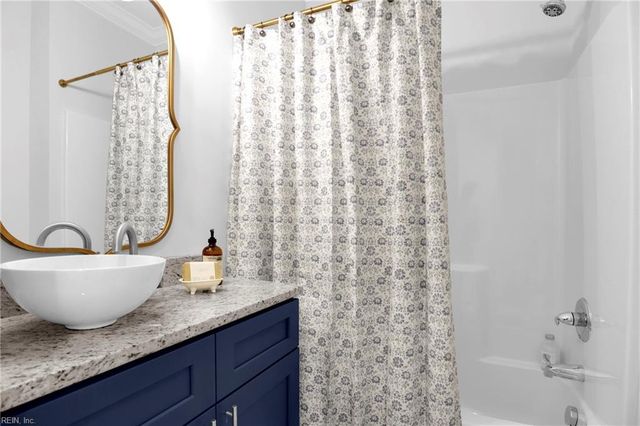 1860 Millville RD, Chesapeake, VA 23323