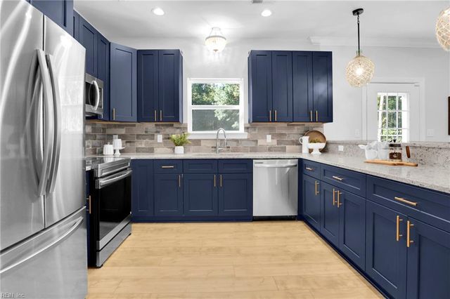 1860 Millville RD, Chesapeake, VA 23323