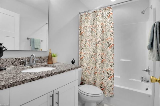 1860 Millville RD, Chesapeake, VA 23323