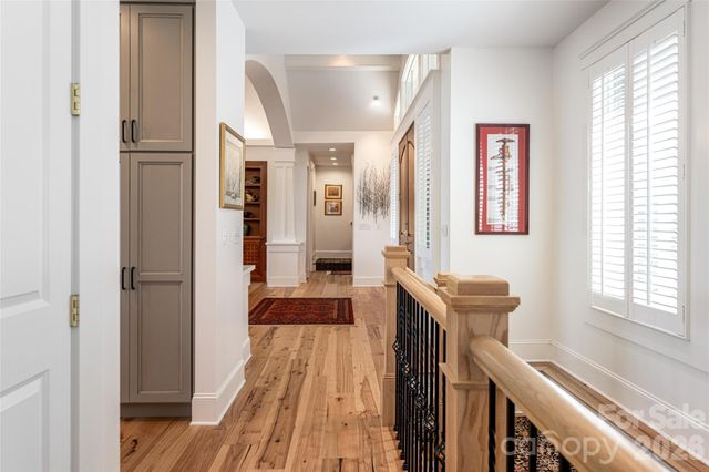 9 Dianthus Drive, Asheville, NC 28803