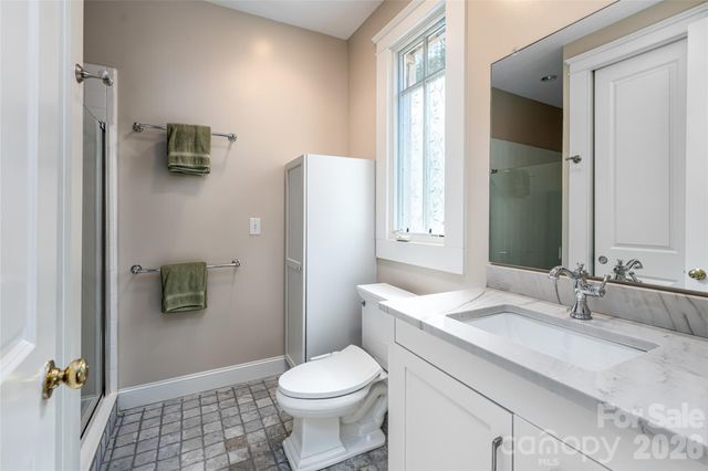 9 Dianthus Drive, Asheville, NC 28803