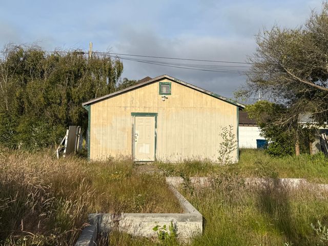 2135 California Street, Eureka, CA 95501