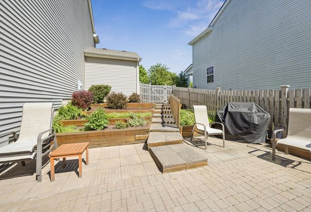 1562 Glenside Drive, Bolingbrook, IL 60490
