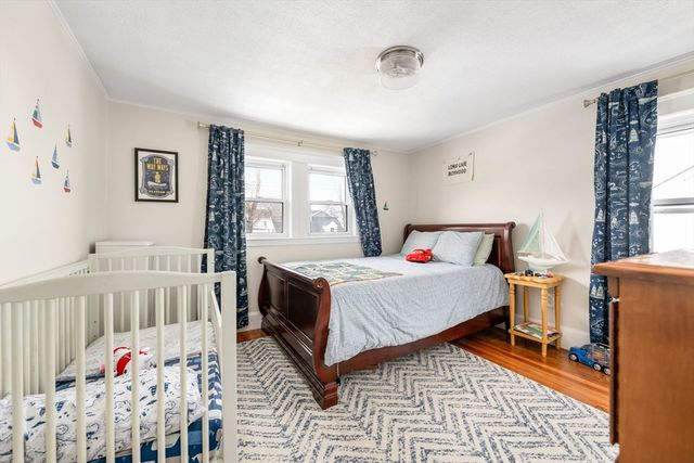 40 Virginia Rd, Quincy, MA 02169