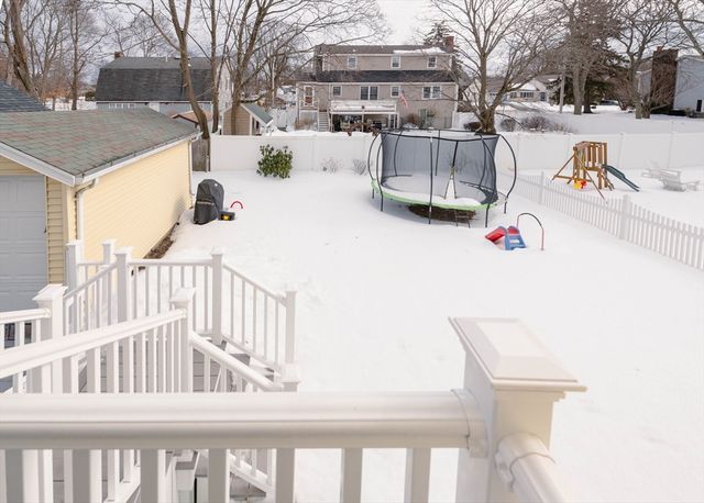 40 Virginia Rd, Quincy, MA 02169