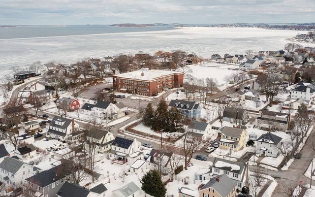 40 Virginia Rd, Quincy, MA 02169