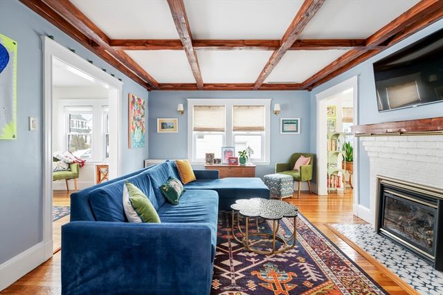 40 Virginia Rd, Quincy, MA 02169