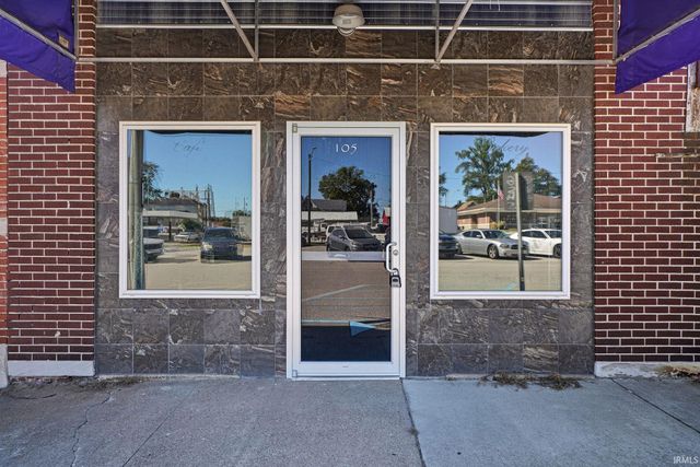 105 N McCreary Street, Fort Branch, IN 47648