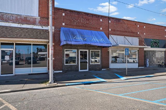 105 N McCreary Street, Fort Branch, IN 47648