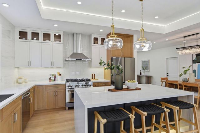 150 Gilbert Avenue, Santa Clara, CA 95051