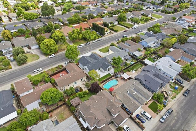 150 Gilbert Avenue, Santa Clara, CA 95051