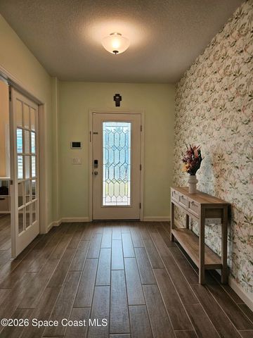 3909 Alligator Flag Circle, West Melbourne, FL 32904