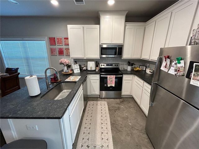 3102 Green Street, Bryan, TX 77801