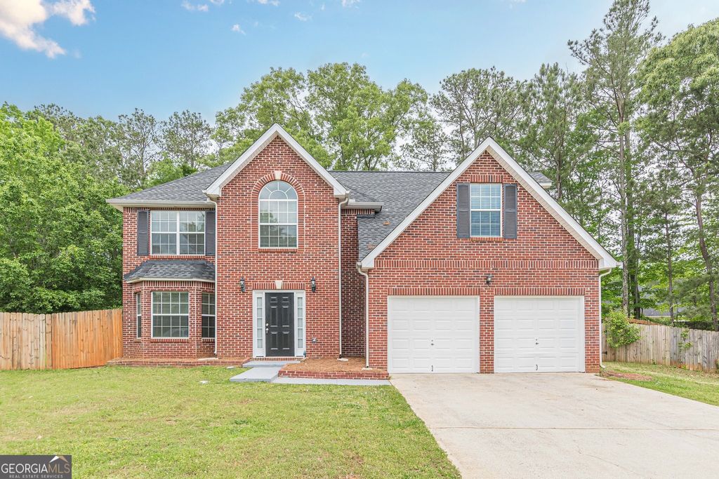 105 Kentwood Springs Drive, Hampton, GA 30228