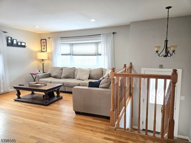 22 Lloyd Ave, Stanhope Boro, NJ 07874