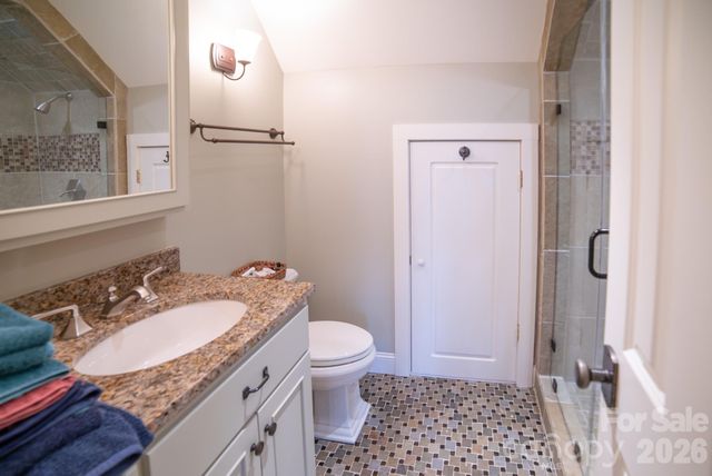 2186 Long Rifle Ridge Road, Nebo, NC 28761