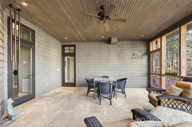 2186 Long Rifle Ridge Road, Nebo, NC 28761