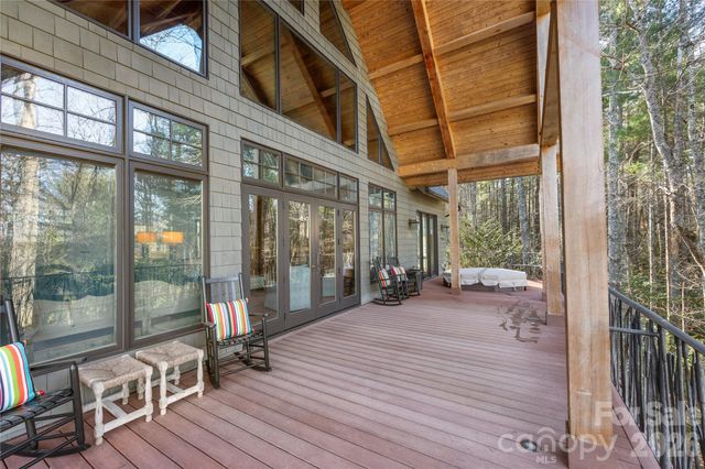 2186 Long Rifle Ridge Road, Nebo, NC 28761