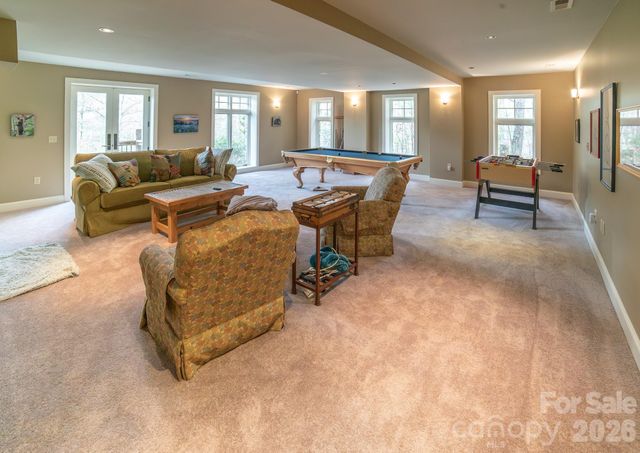 2186 Long Rifle Ridge Road, Nebo, NC 28761