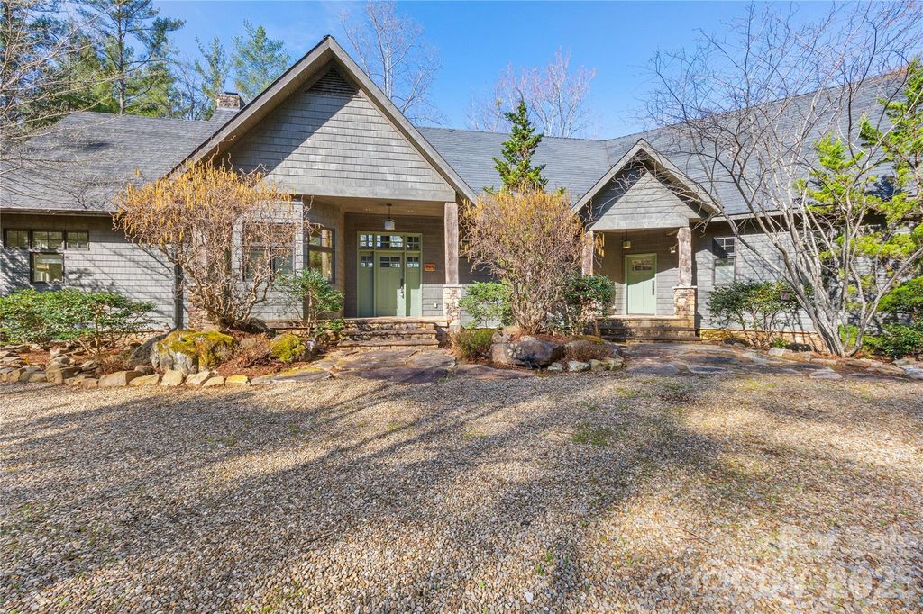 2186 Long Rifle Ridge Road, Nebo, NC 28761